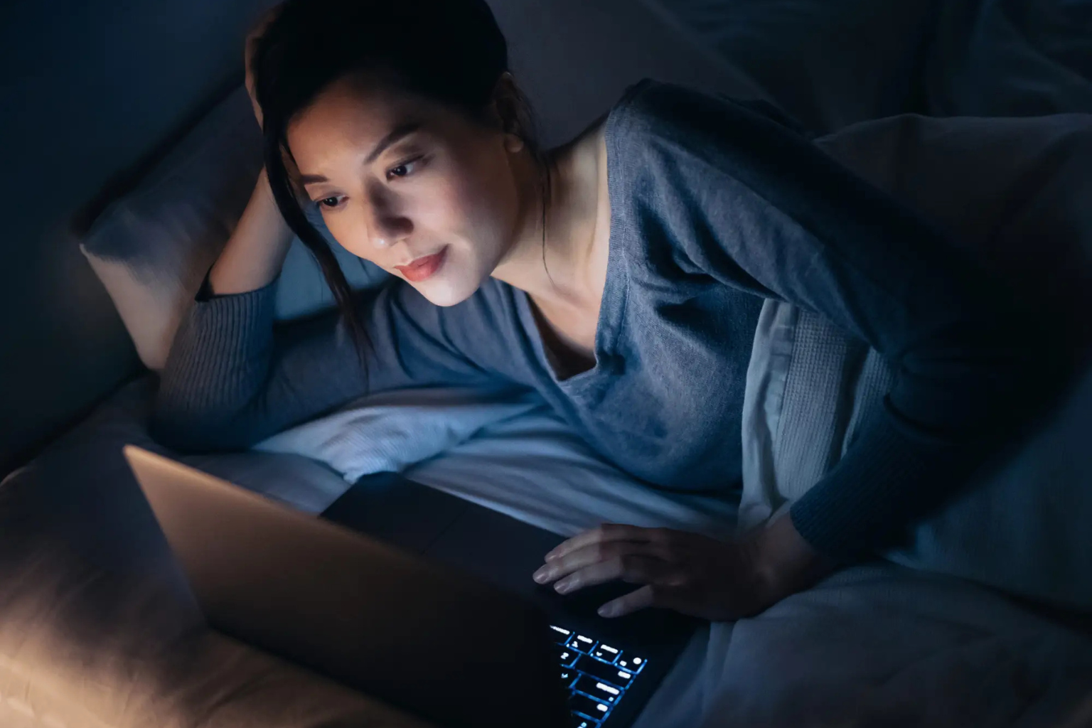 Digital Ageing: Why You Need SPF Even Indoors