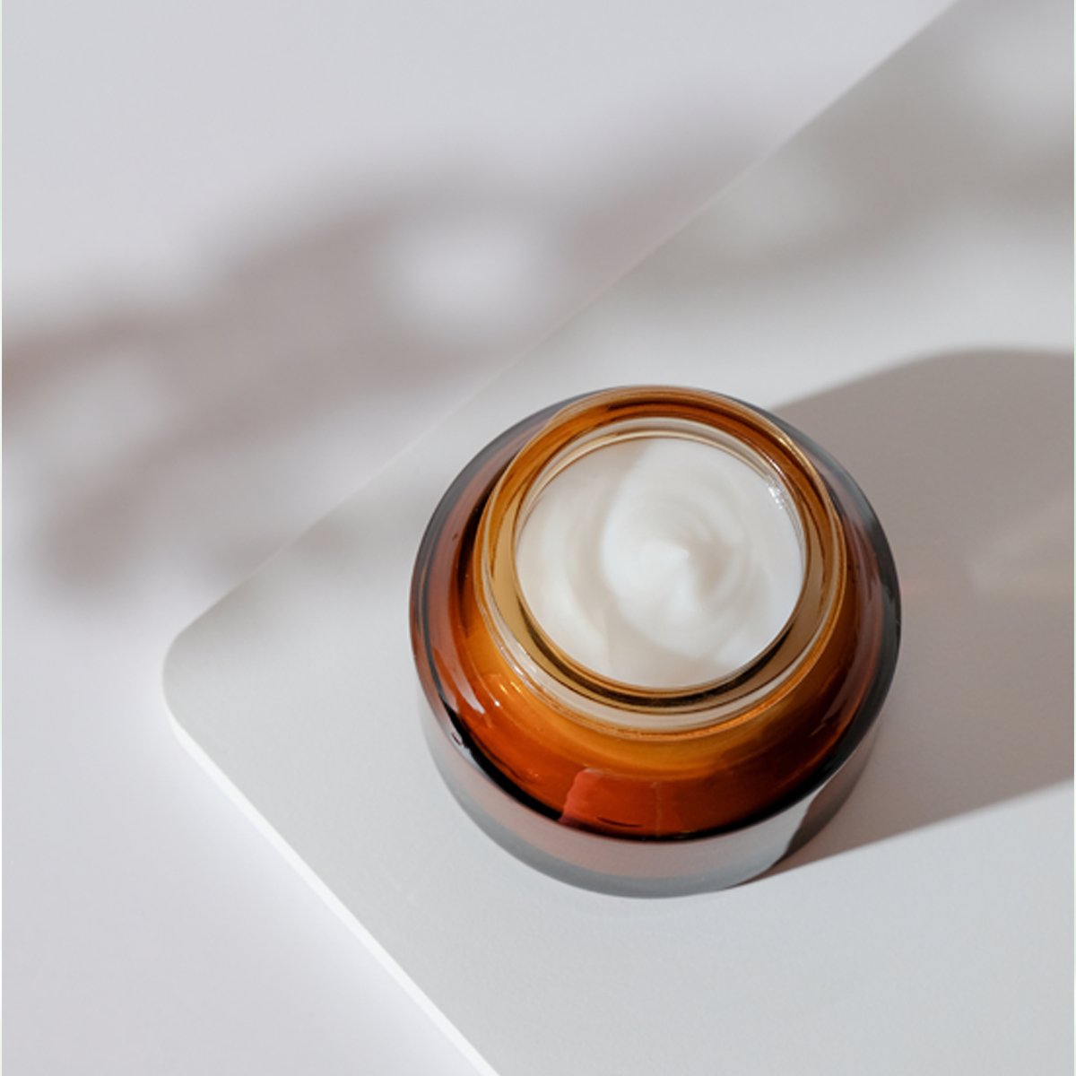 Why the start of Autumn means we need to change-up our skincare! - skinChemists