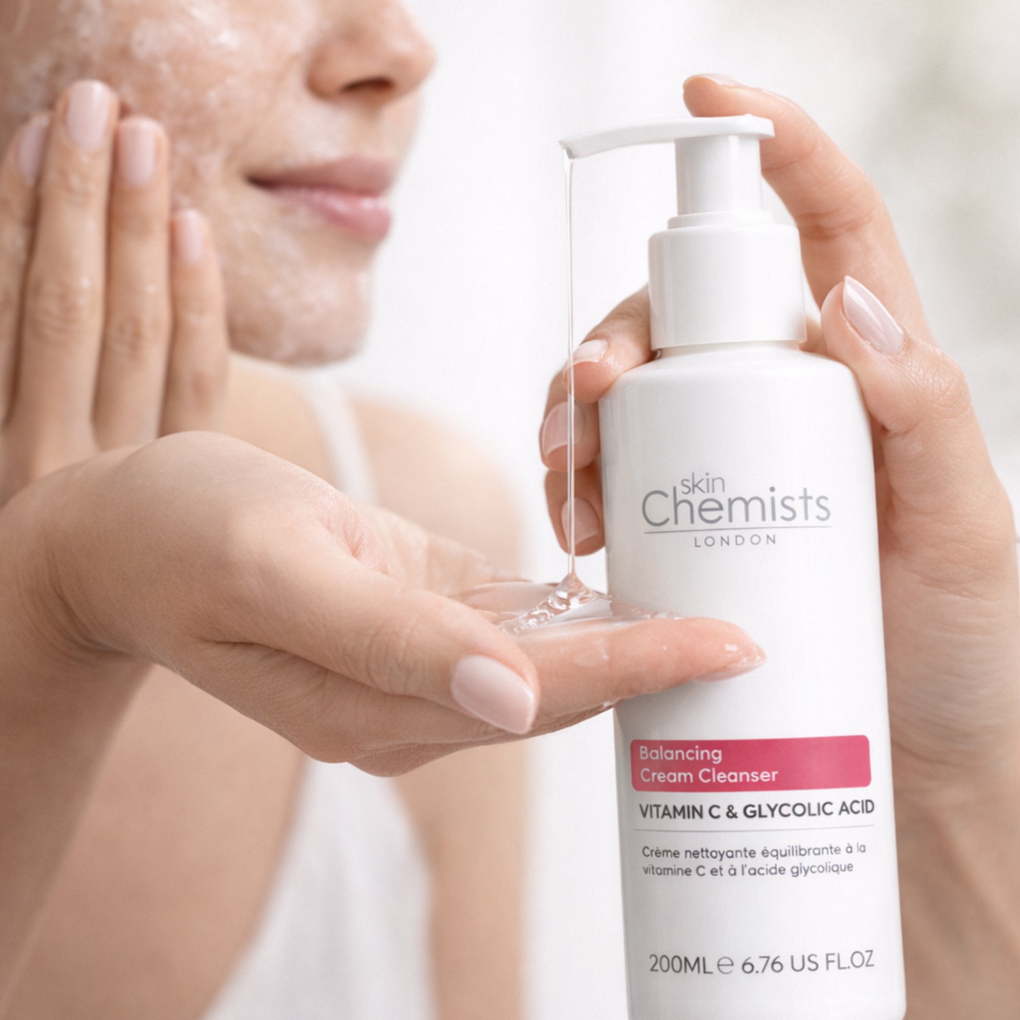 Balancing Vitamin C & Glycolic Acid Cream Cleanser 200ml - skinChemists
