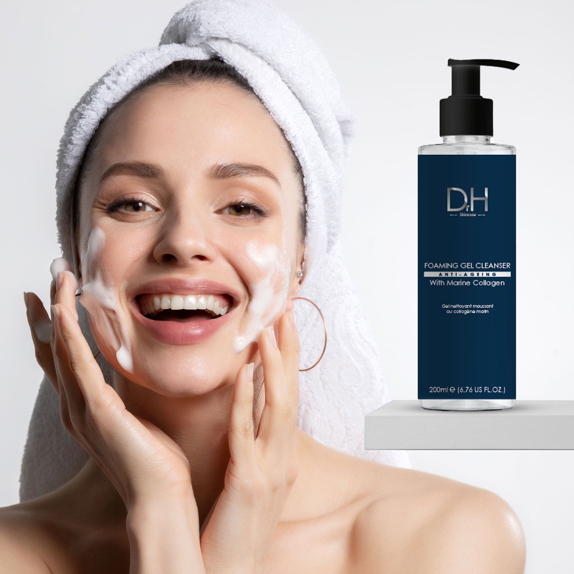 Foaming Gel Cleanser with Marine Collagen - skinChemists
